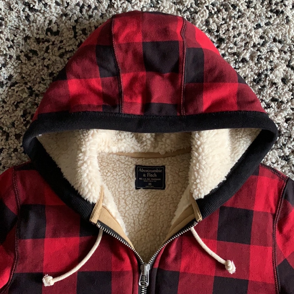 Abercrombie & Fitch Men’s Sherpa Full Zip Red Black Buffalo Plaid Hoodie Size XS - Picture 7 of 9